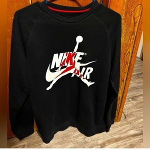 Medium size hoodies and sweatshirt